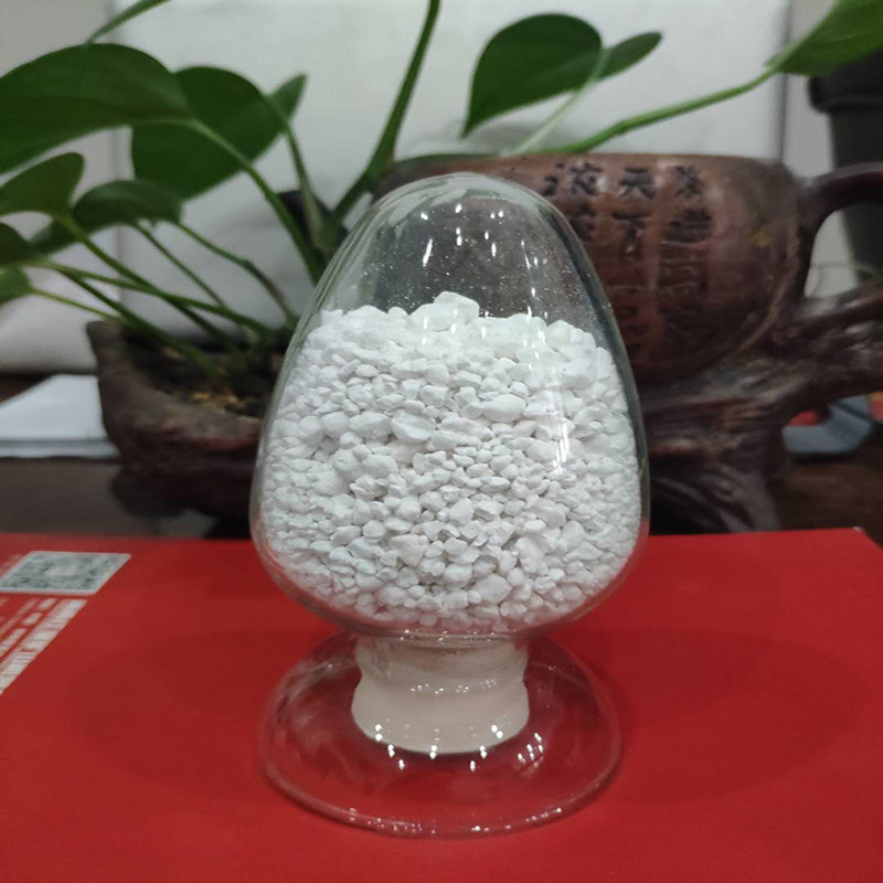 Produkt chemiczny Części białe CAS13775-53-6 Kryolit syntetyczny Na3alf6 do elektrolizy aluminium