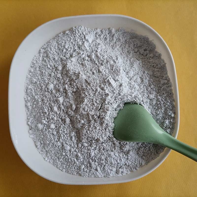 Związek topnika kriolitowego potasu o gęstości 29 g/cm³ stosowany w produkcji aluminium, spawaniu i procesach metalurgicznych