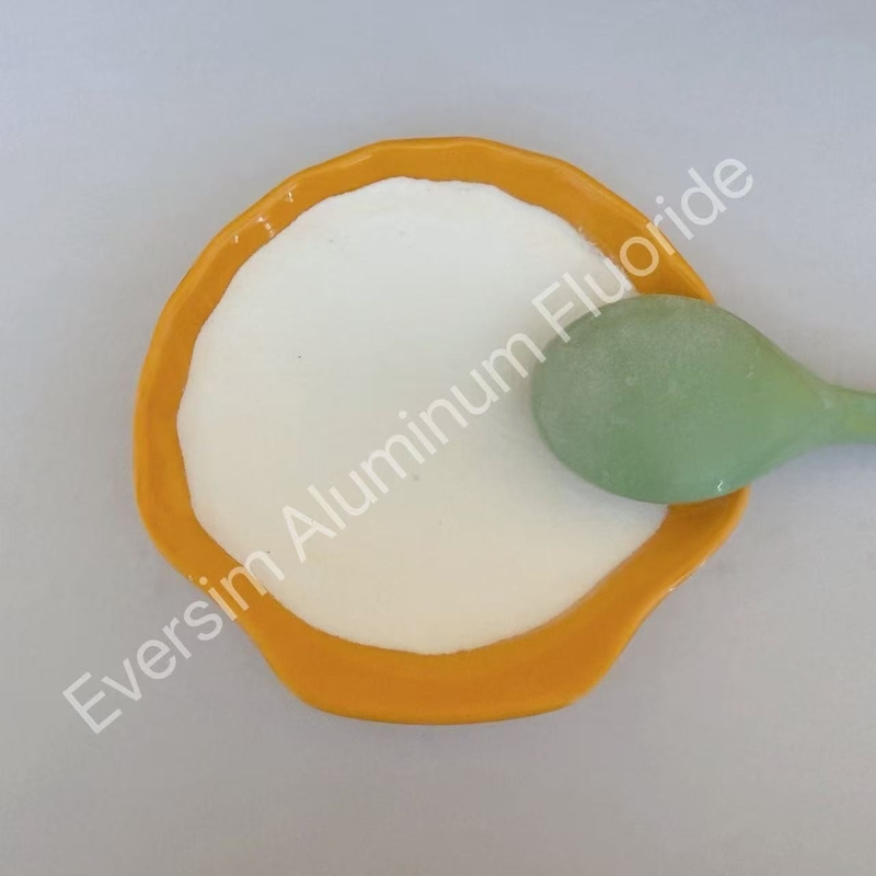 Fluorek aluminium o wysokiej czystości AlF3 stosowany jako płyn do szklanki ceramicznej