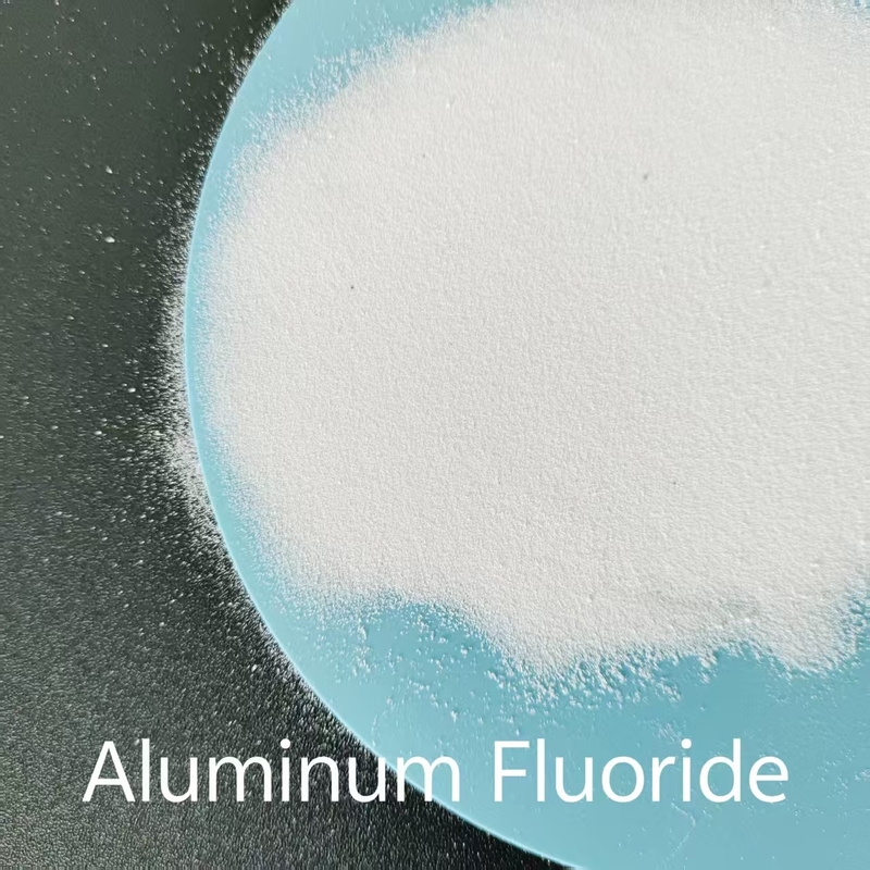 Fluorek aluminium AlF3 o wysokiej czystości biały piaskowy do produkcji chemicznej przemysłowej