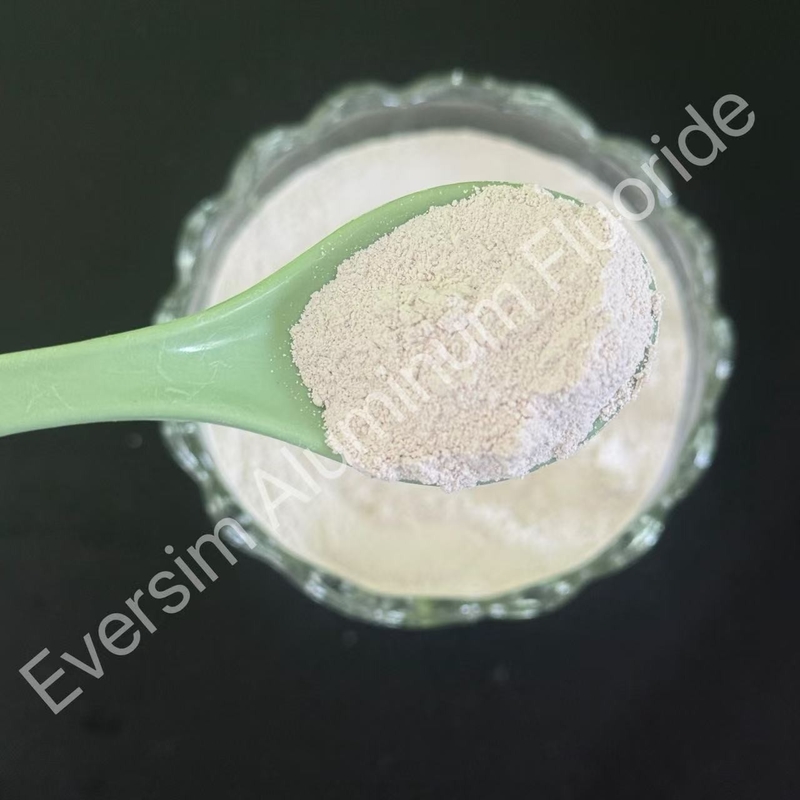 CAS7784-18-1 Biały proszek Fluorku Aluminiowego Alf3 Do Fluxu Spawania W Spawaniu Metali