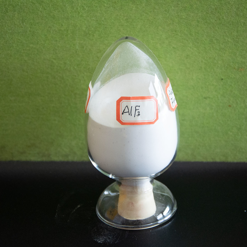 Fluorek aluminium o wysokiej czystości AlF3 stosowany jako płyn do szklanki ceramicznej