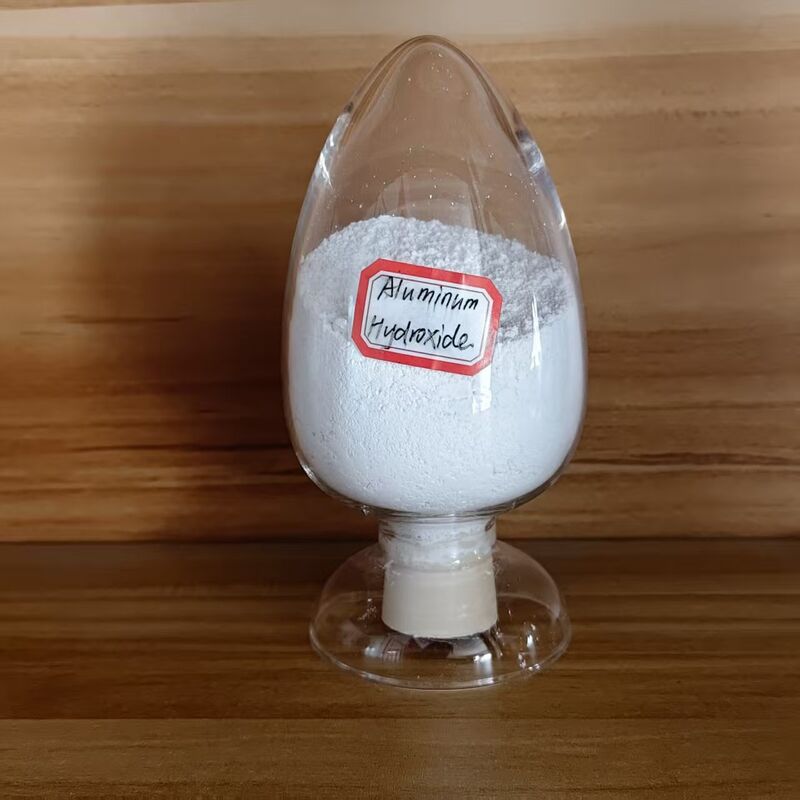 Wysokiej jakości wodorotlenek aluminium przemysłowy CAS21645-51-2 Suchy proszek do surowców aluminiowych