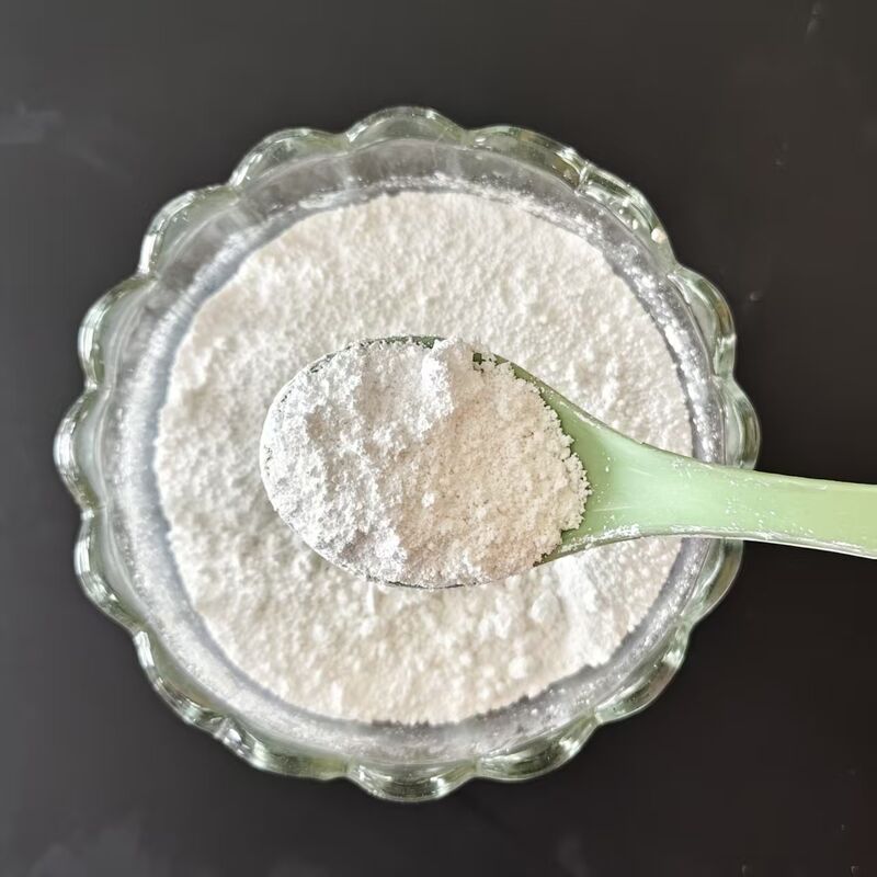 Wysokiej gęstości 2,42 g/cm3 wodorotlenek aluminium stosowany jako wypełniacz w tworzywach sztucznych, gumie i powłokach